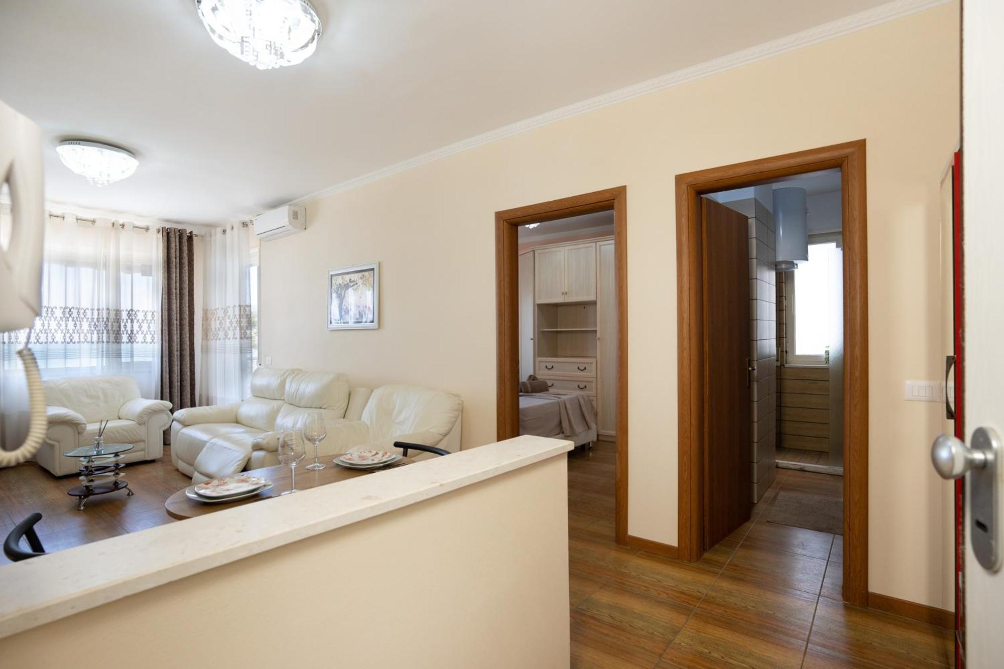 Sea View-Apartment On The Beach - Durrs2 ดูร์เรส ภายนอก รูปภาพ